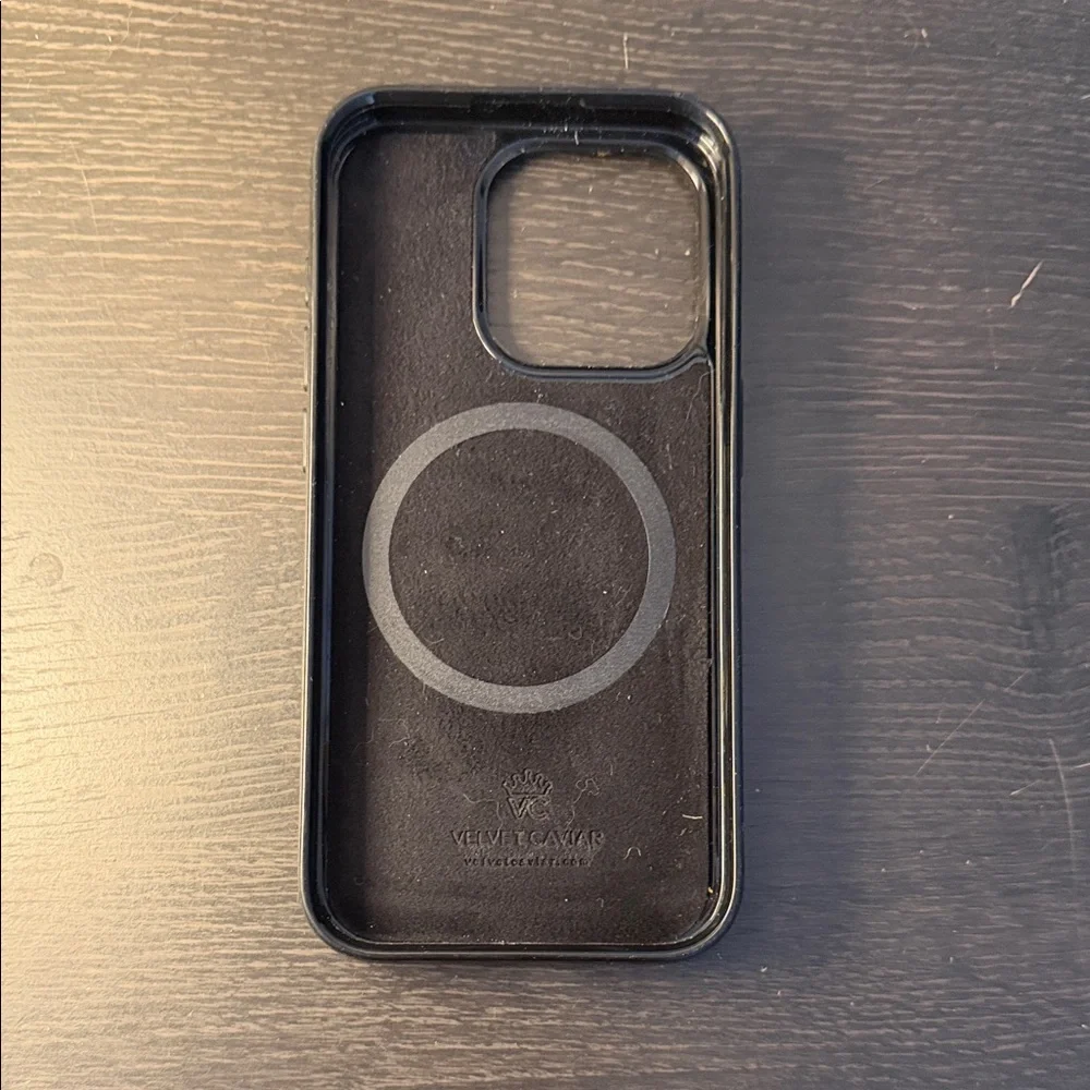 Velvet Caviar iPhone 15 Pro Black Leopard Print Phone Case